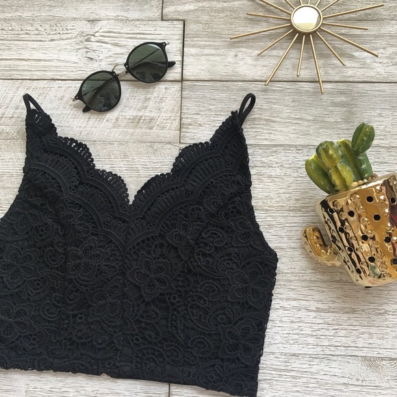 Paper Crane Tops - ❌ SOLD ❌ Paper Crane Crochet Crop Top